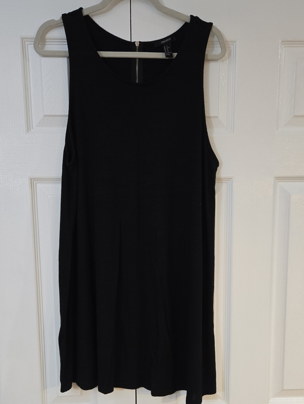 Forever 21 Black Sleeveless Flowy Tank Dress